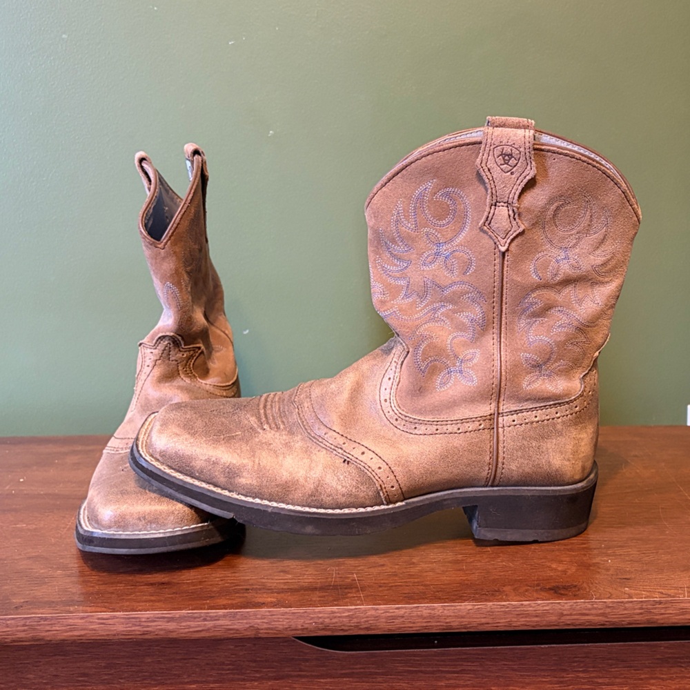 Ariat Gray Brown Embroidered Ankle Booties